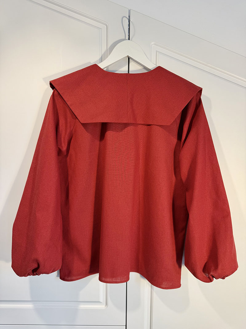 Bluza cu guler ascutit mare - imagine 4